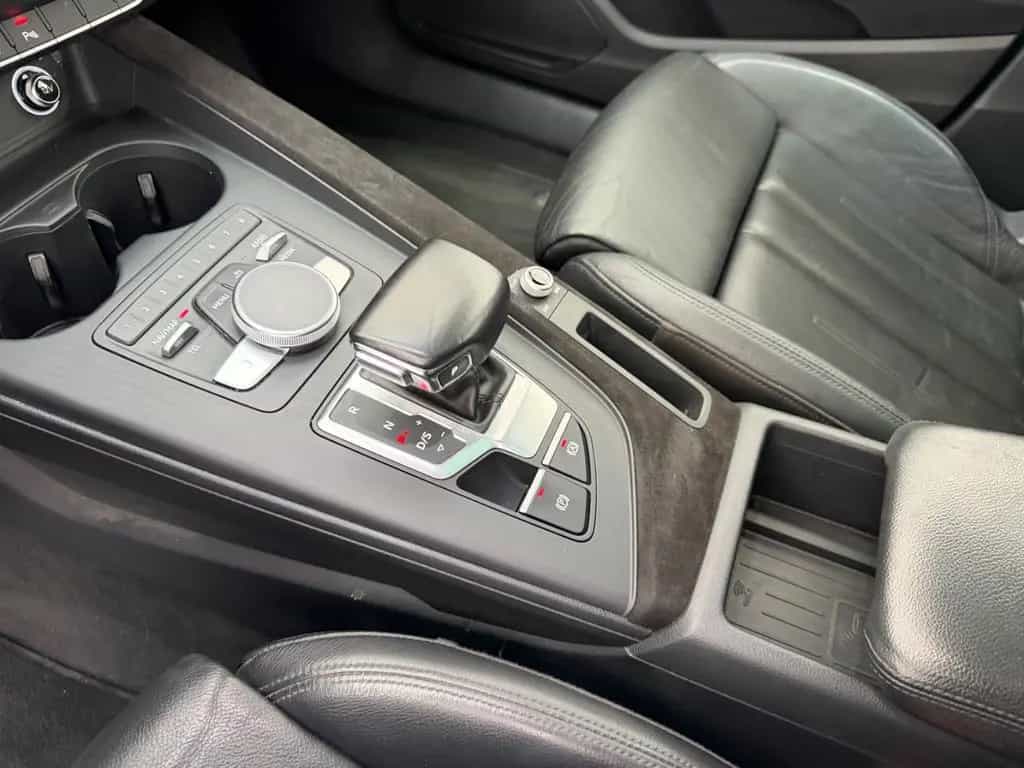 Audi A4 Avant 2.0 TDI S tronic 05/2018-photo-29