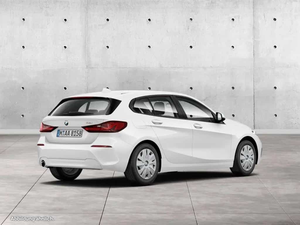 BMW 118 i M Sport 05/2023-photo-1