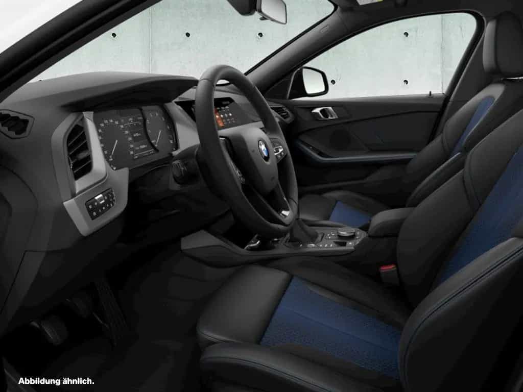 BMW 118 i M Sport 05/2023-photo-2