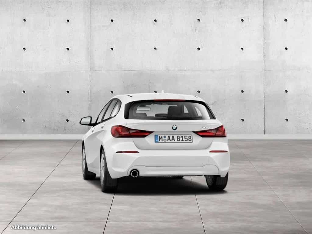 BMW 118 i M Sport 05/2023-photo-7