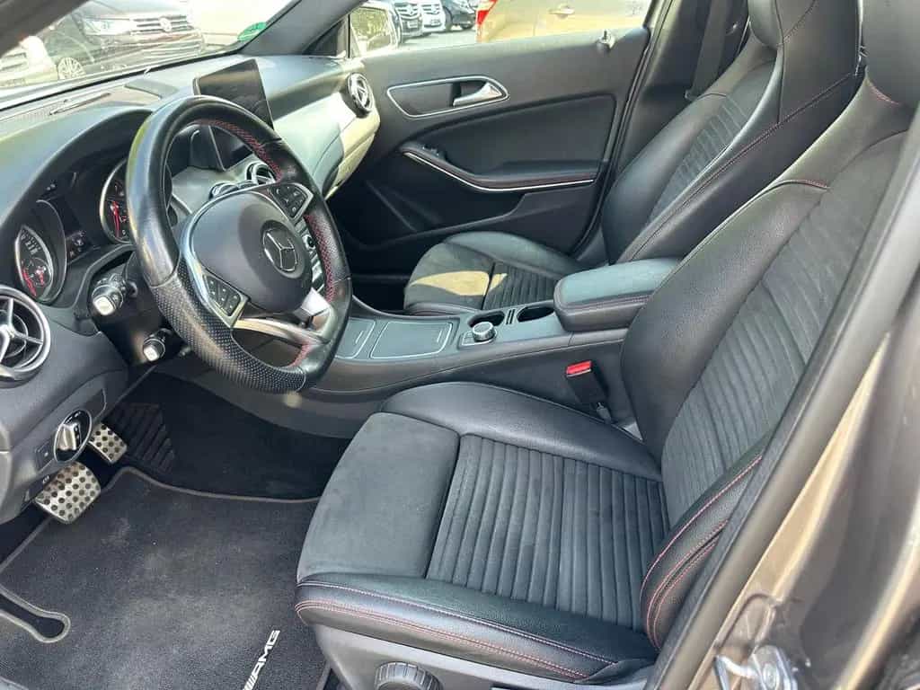 Mercedes-Benz GLA 220 GLA -Klasse 4Matic AMG Line/Tüv neu 11/2018-photo-9