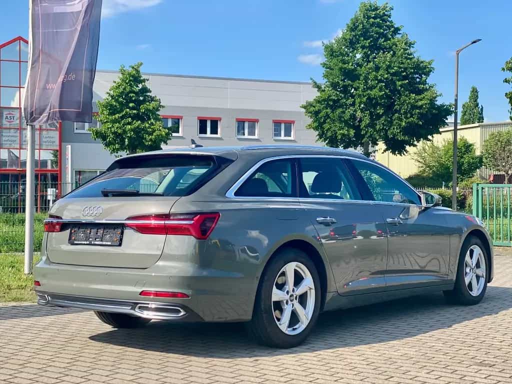 Audi A6 Avant 40 TDI design Navi LED 02/2022-photo-2