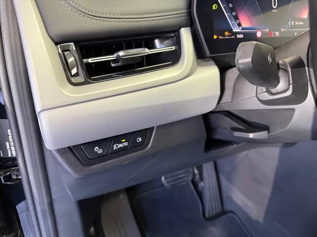 BMW 220 Active Tourer 220i Active Tourer*a.LED*Navi*Kamera*Tempo.*DAB* 03/2023-photo-19