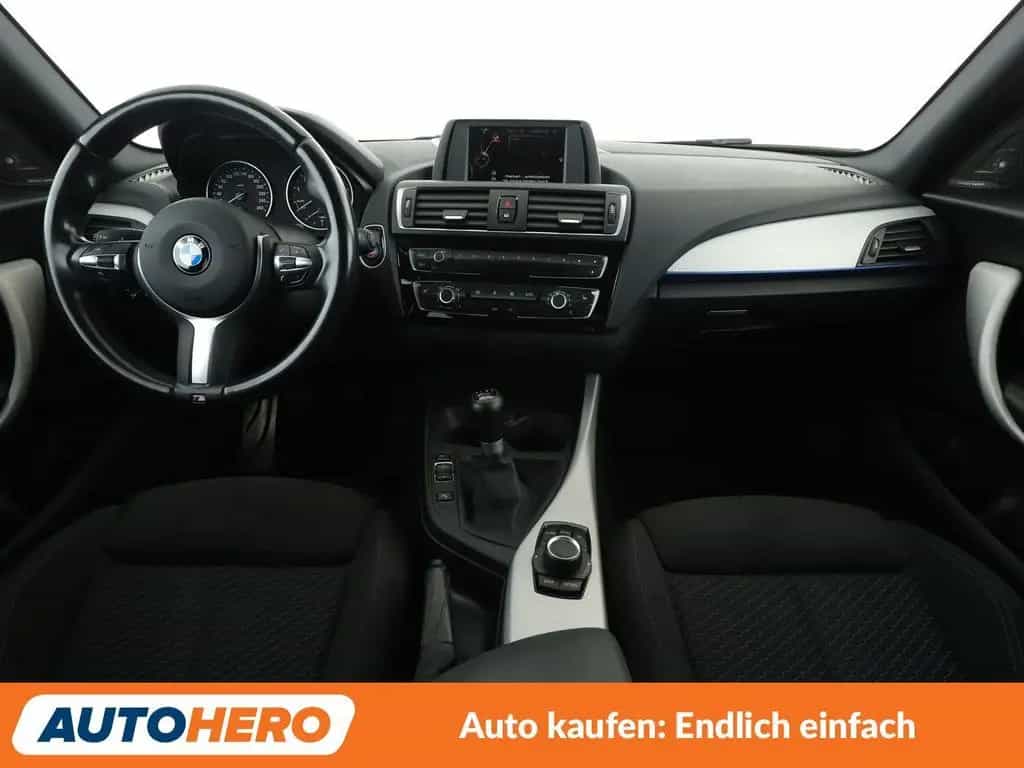 BMW 116 1er 116i M Sport Aut.*LED*TEMPO*PDC*SH*BLUETOOTH 10/2016-photo-11