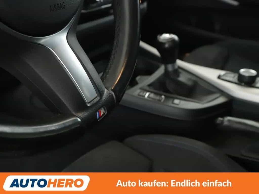 BMW 116 1er 116i M Sport Aut.*LED*TEMPO*PDC*SH*BLUETOOTH 10/2016-photo-28
