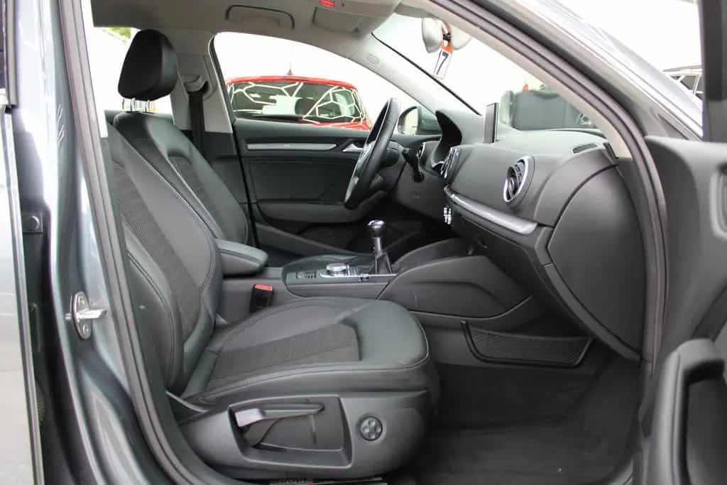 Audi A3 Sportback *Tüv&Inspektion Neu*Navi*LED* 03/2015-photo-11