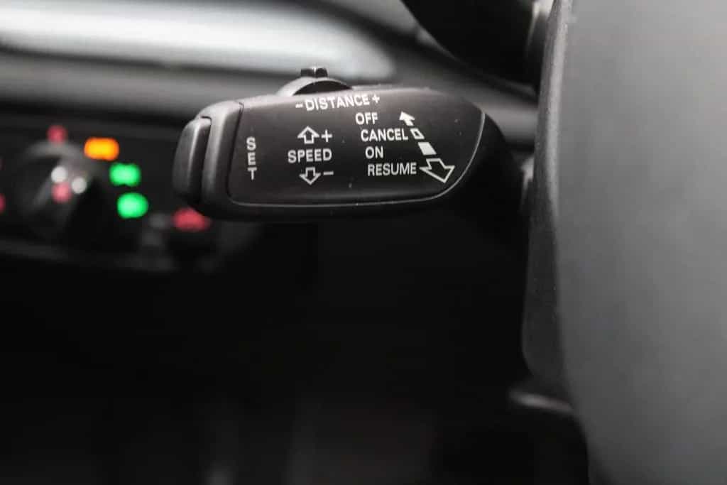 Audi A3 Sportback *Tüv&Inspektion Neu*Navi*LED* 03/2015-photo-19