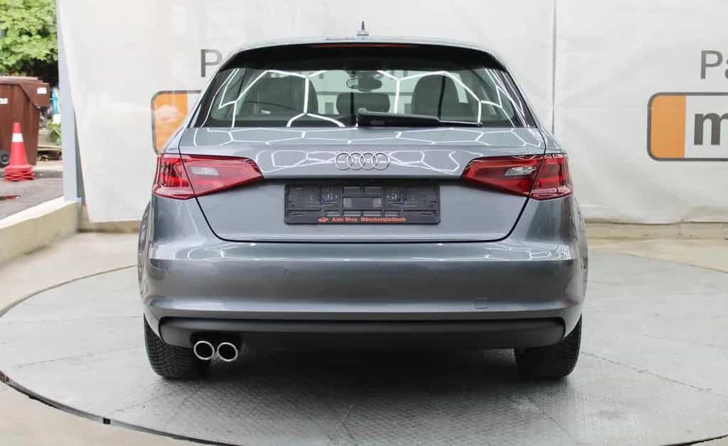 Audi A3 Sportback *Tüv&Inspektion Neu*Navi*LED* 03/2015-photo-3