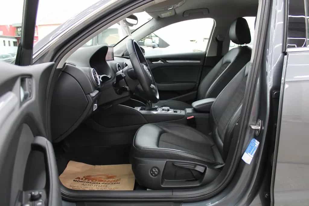 Audi A3 Sportback *Tüv&Inspektion Neu*Navi*LED* 03/2015-photo-6