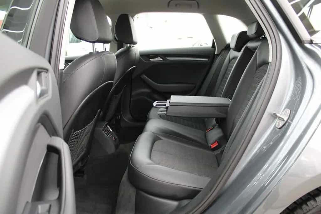 Audi A3 Sportback *Tüv&Inspektion Neu*Navi*LED* 03/2015-photo-8
