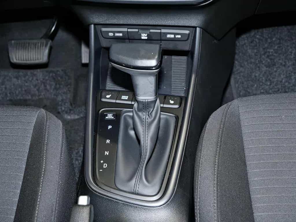 Hyundai i20 1.0 TGDI DCT Trend Voll-LED Kamera Carplay 12/2023-photo-17