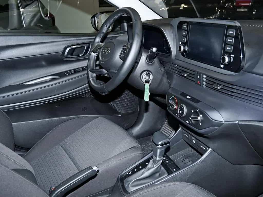 Hyundai i20 1.0 TGDI DCT Trend Voll-LED Kamera Carplay 12/2023-photo-2