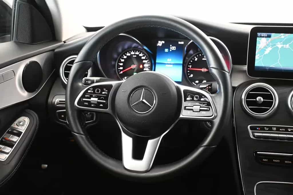 Mercedes-Benz C 220 d Avantgarde *KAMERA *2-ZONEN *DISTRONIC 05/2019-photo-13