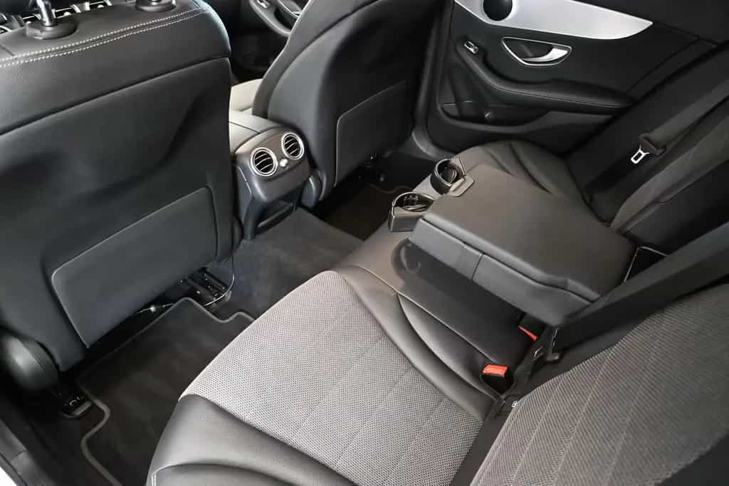 Mercedes-Benz C 220 d Avantgarde *KAMERA *2-ZONEN *DISTRONIC 05/2019-photo-15