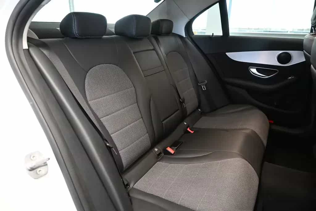 Mercedes-Benz C 220 d Avantgarde *KAMERA *2-ZONEN *DISTRONIC 05/2019-photo-16