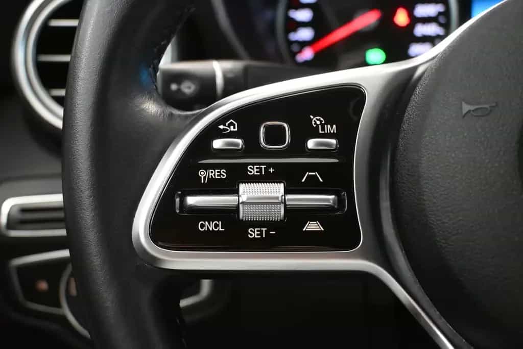 Mercedes-Benz C 220 d Avantgarde *KAMERA *2-ZONEN *DISTRONIC 05/2019-photo-23