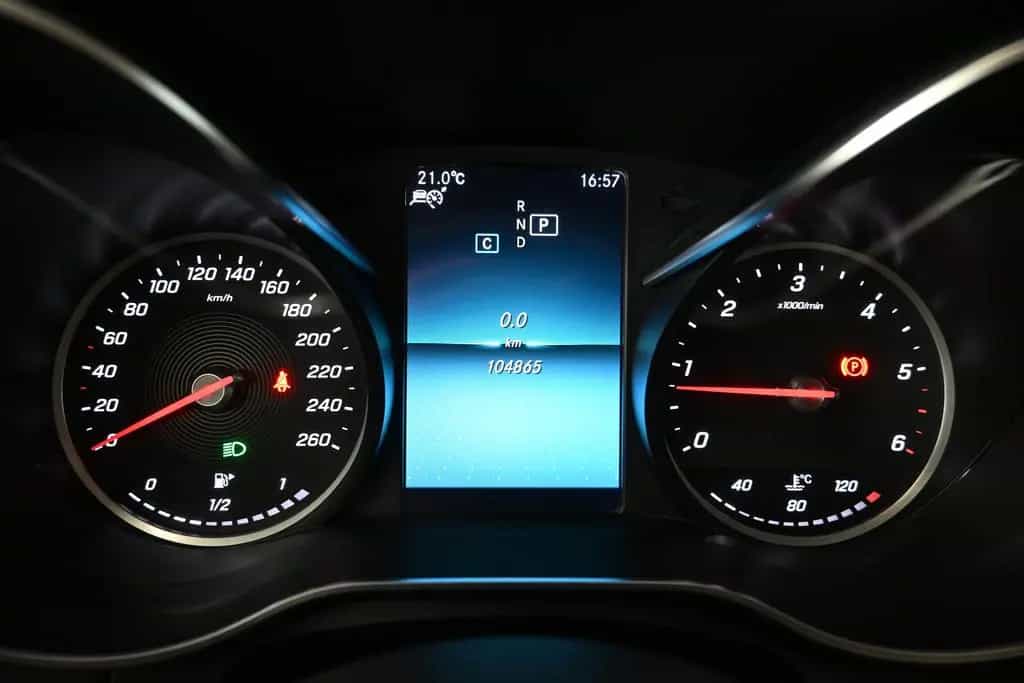 Mercedes-Benz C 220 d Avantgarde *KAMERA *2-ZONEN *DISTRONIC 05/2019-photo-26