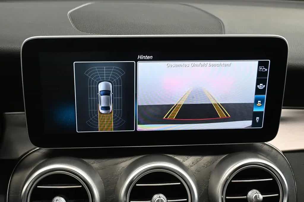 Mercedes-Benz C 220 d Avantgarde *KAMERA *2-ZONEN *DISTRONIC 05/2019-photo-28