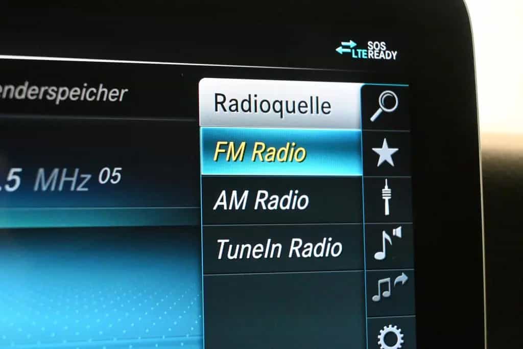 Mercedes-Benz C 220 d Avantgarde *KAMERA *2-ZONEN *DISTRONIC 05/2019-photo-32