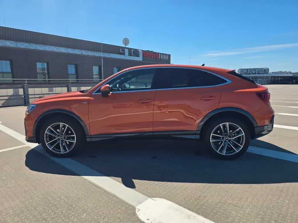 Audi Q3 Sportback 35 TDI quattro S Line Ambition 10/2023-photo-7