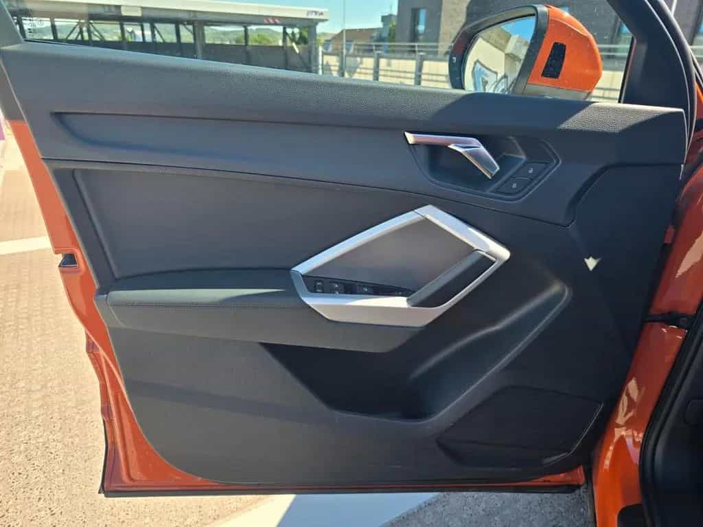 Audi Q3 Sportback 35 TDI quattro S Line Ambition 10/2023-photo-8