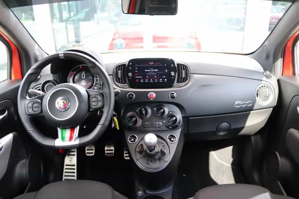 Abarth 500 595 Sport AGA DAB CarPlay Klima Parksensor 11/2023-photo-19