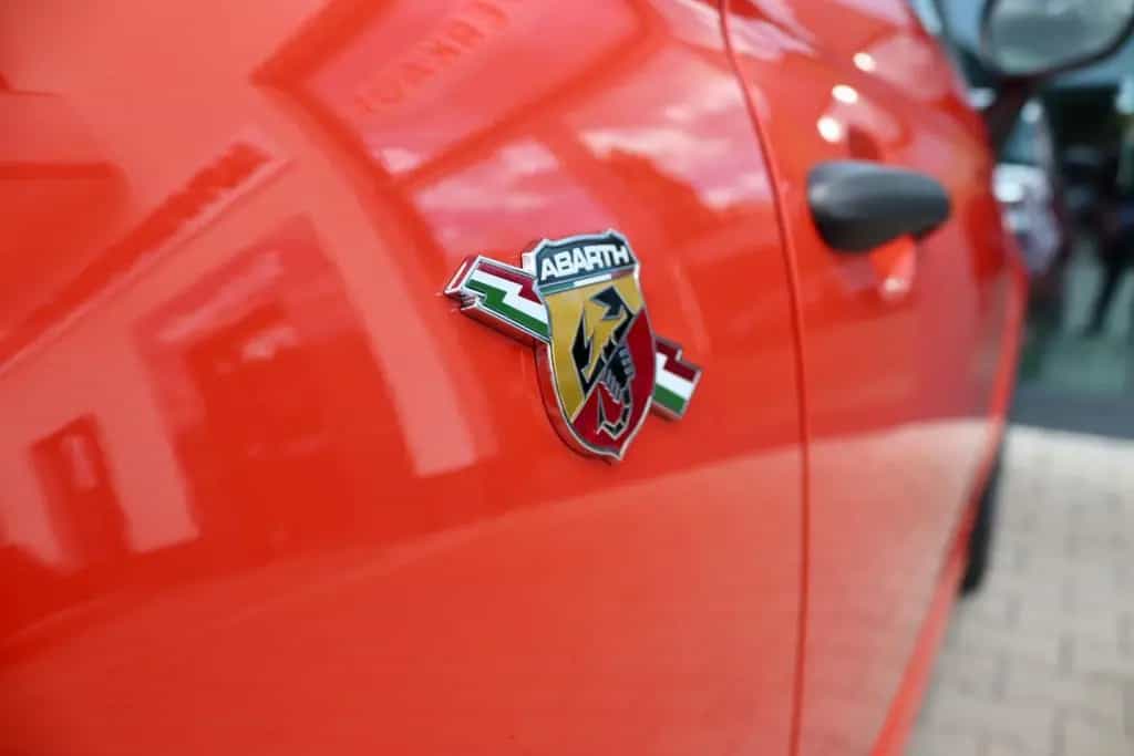 Abarth 500 595 Sport AGA DAB CarPlay Klima Parksensor 11/2023-photo-8