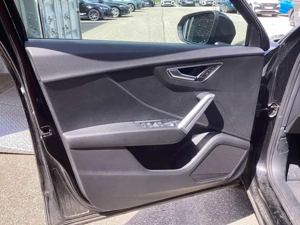 Audi Q2 1.4 TFSI, CarPlay, PDC, Fernlichassistent, Te 08/2018-photo-15