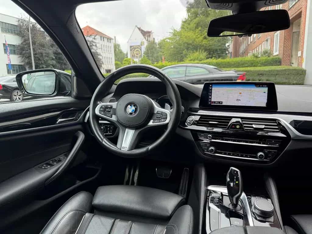 BMW 530 d Touring M Sport-Scheckheft-HU+Service 6/26 06/2019-photo-12