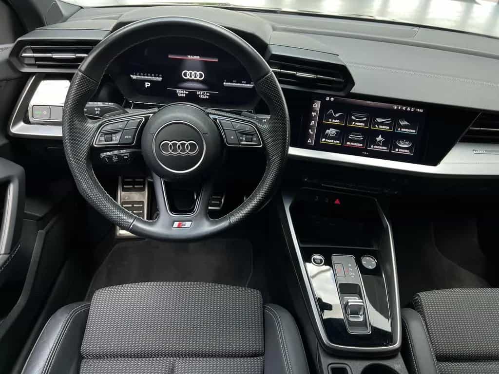 Audi A3 30 TFSI advanced S-Line CarPlay Navi PDC ACC 10/2023-photo-8