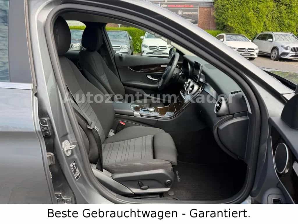 Mercedes-Benz C 180 CGI T*1.Hand*AHK*Navi*Tempomat*SitzHeizung 06/2017-photo-15