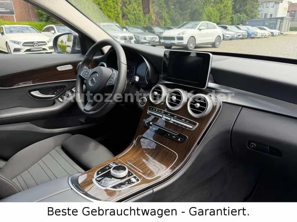 Mercedes-Benz C 180 CGI T*1.Hand*AHK*Navi*Tempomat*SitzHeizung 06/2017-photo-16