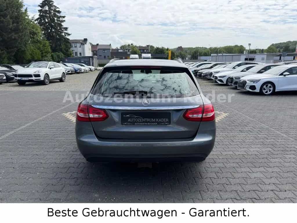 Mercedes-Benz C 180 CGI T*1.Hand*AHK*Navi*Tempomat*SitzHeizung 06/2017-photo-5