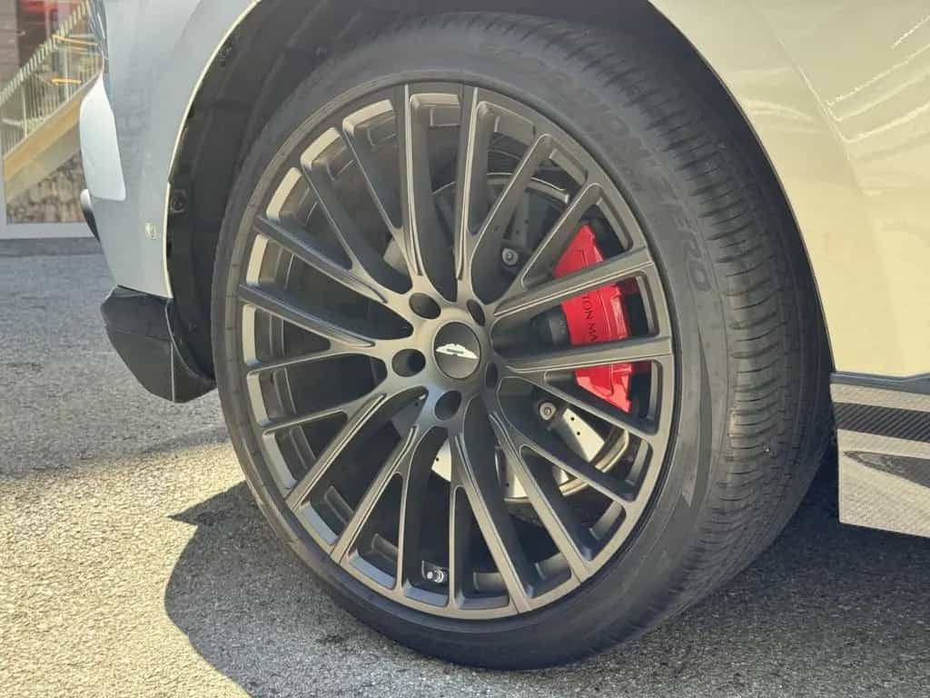 Aston Martin DBX 4.0 V8 DBX707 01/2023-photo-22