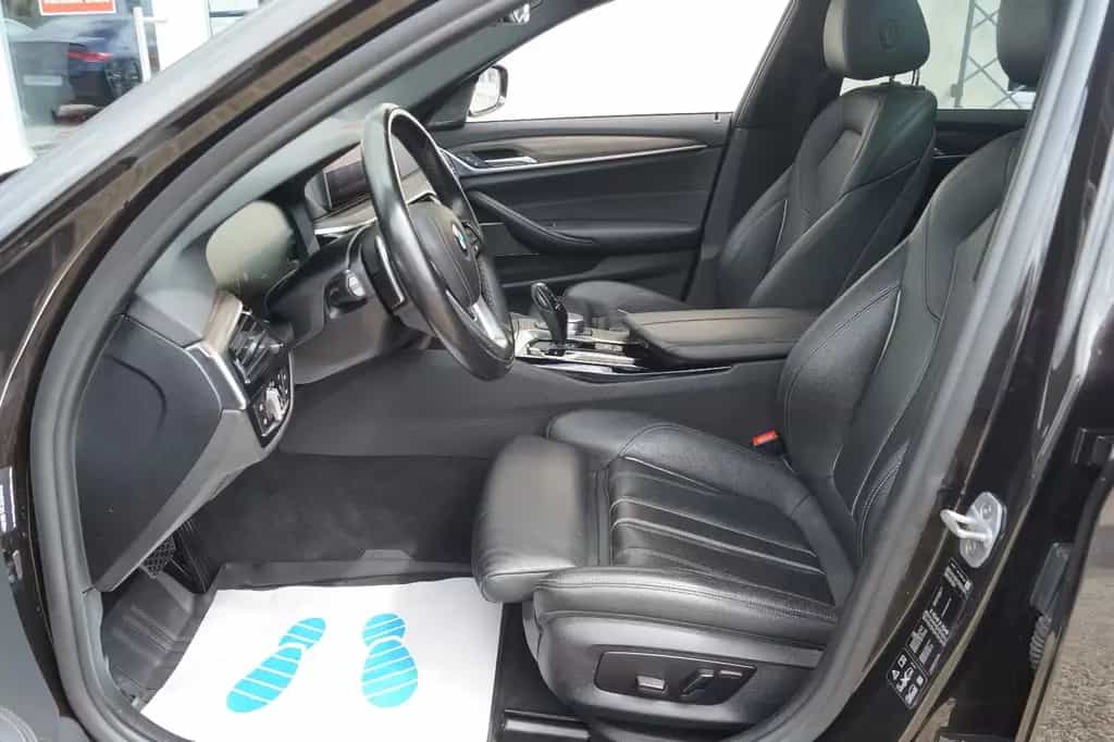 BMW 530 d xDrive touring Luxury Line Pano*AHK*Harman 07/2018-photo-13