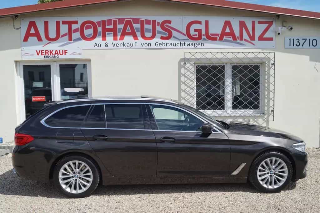 BMW 530 d xDrive touring Luxury Line Pano*AHK*Harman 07/2018-photo-7