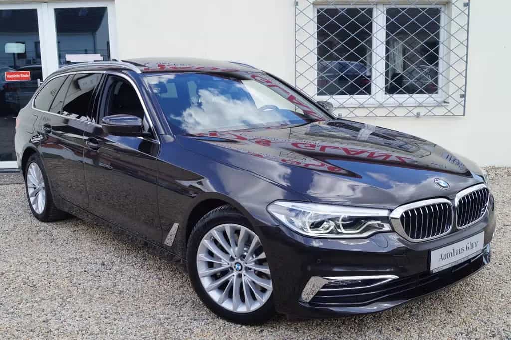 BMW 530 d xDrive touring Luxury Line Pano*AHK*Harman 07/2018-photo-8