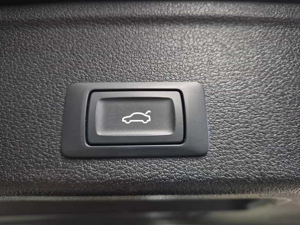 Audi A4 Avant sport 2018 LED Navi Alcant. KlimaA PDC 12/2018-photo-14