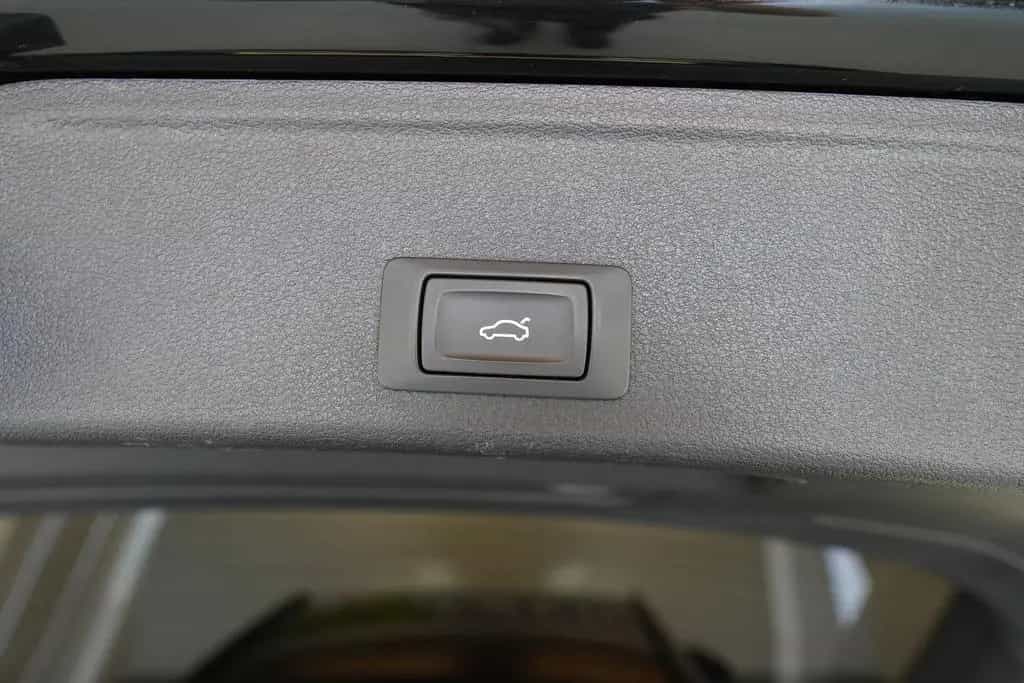 Audi A4 Avant 35 TDI S-tr. "LED*SITZH*NAVI*VIRTUAL 12/2020-photo-17