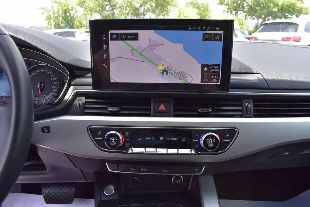 Audi A4 Avant 35 TDI S-tronic LED+ACC+Navi+Kamera+AHK 01/2024-photo-18