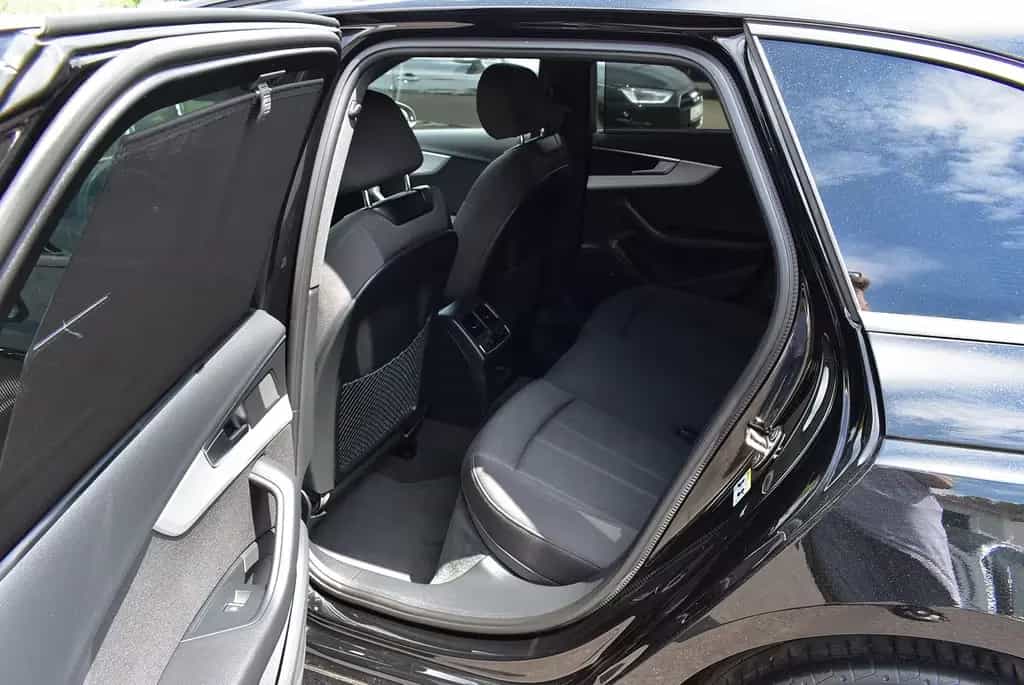 Audi A4 Avant 35 TDI S-tronic LED+ACC+Navi+Kamera+AHK 01/2024-photo-7