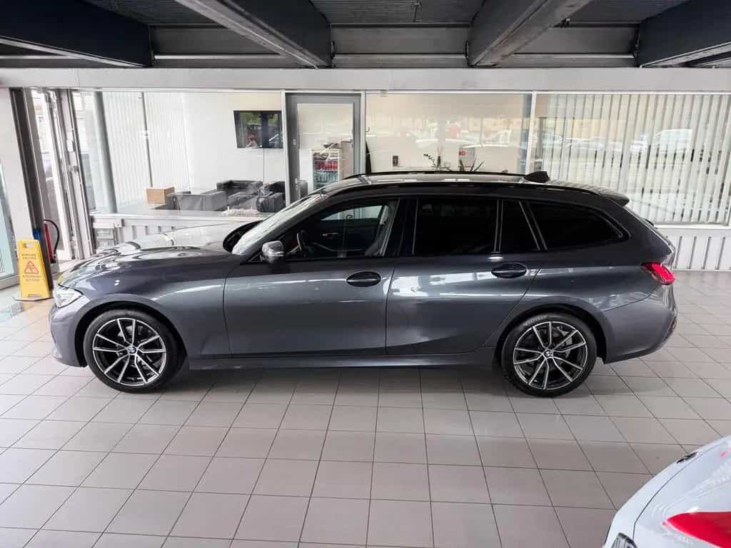 BMW 320 d Sport Line LED AHK VIRTUAL ACC AMBIENTE PDC 04/2021-photo-5