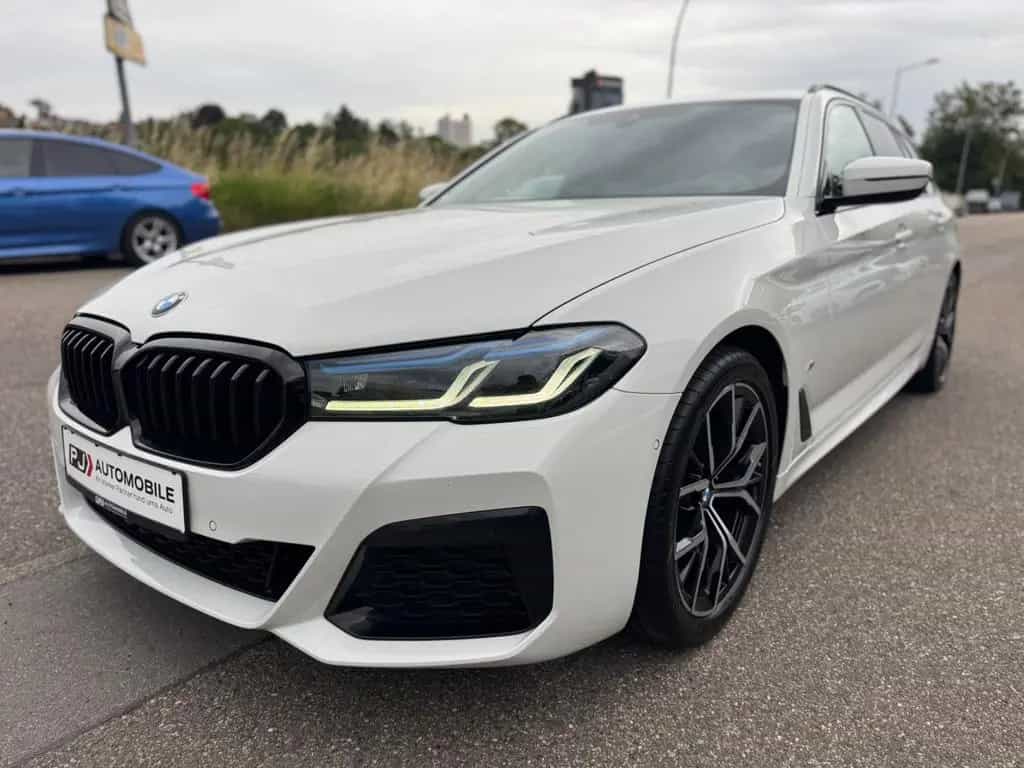 BMW 520 d Touring M Sport Shadow Navi Laser Kamera 1 11/2021-photo-1