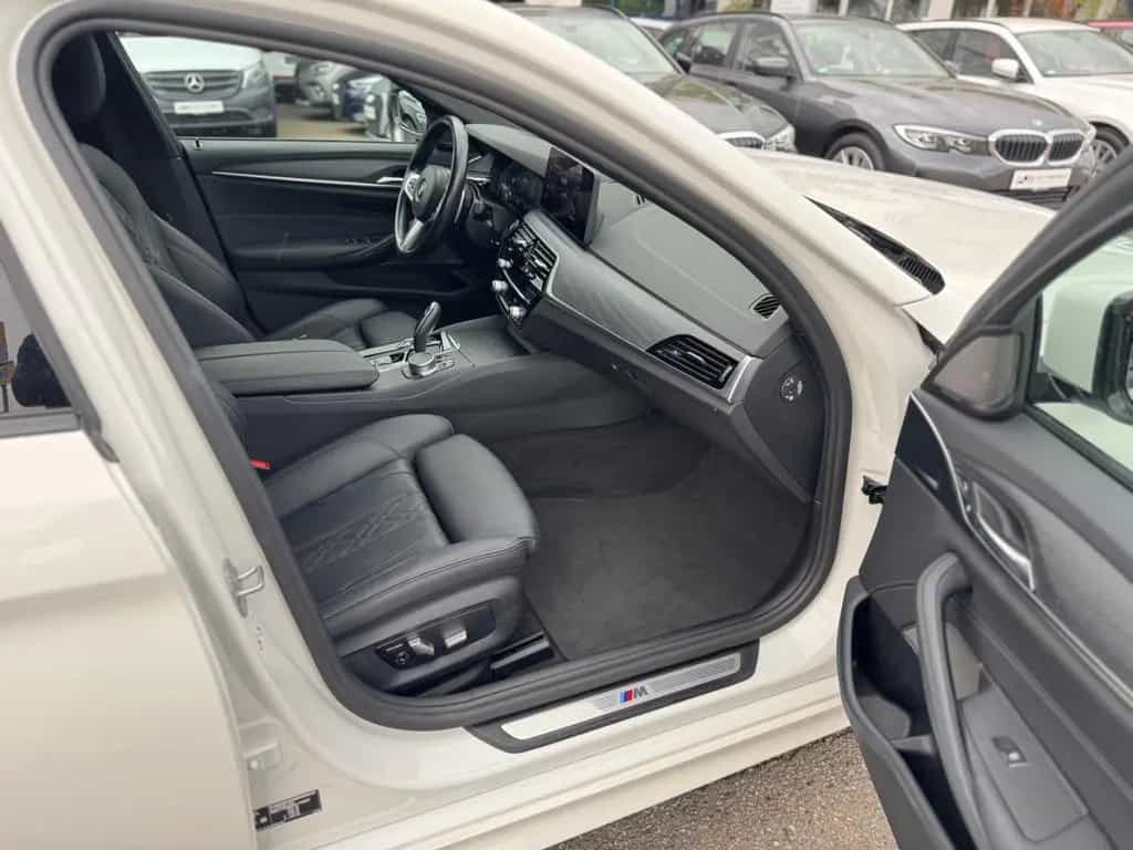 BMW 520 d Touring M Sport Shadow Navi Laser Kamera 1 11/2021-photo-11