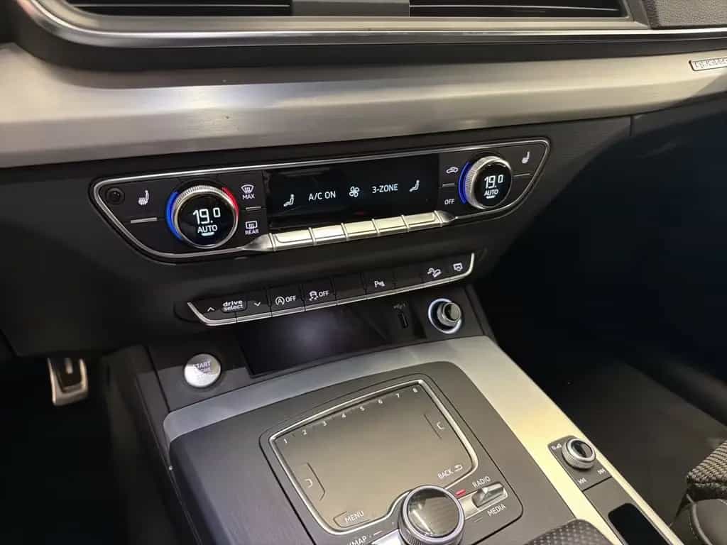 Audi Q5 40 TDI quattro sport 2020 CarPlay ACC LED PDC 02/2019-photo-15