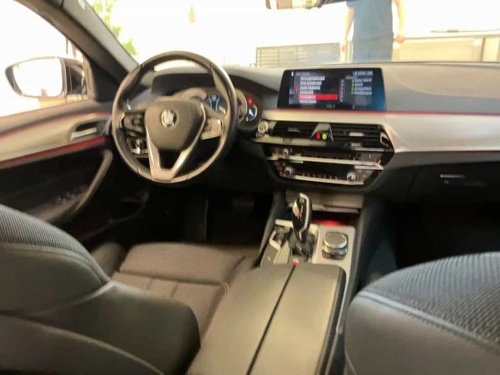BMW 520 dA Sport Line 12/2018-photo-1