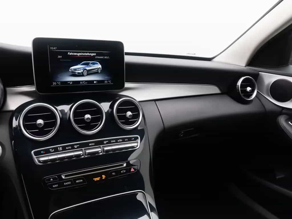 Mercedes-Benz C 250 BlueTec PDC AHK Tempomat HiFi LED Businnes 08/2015-photo-19