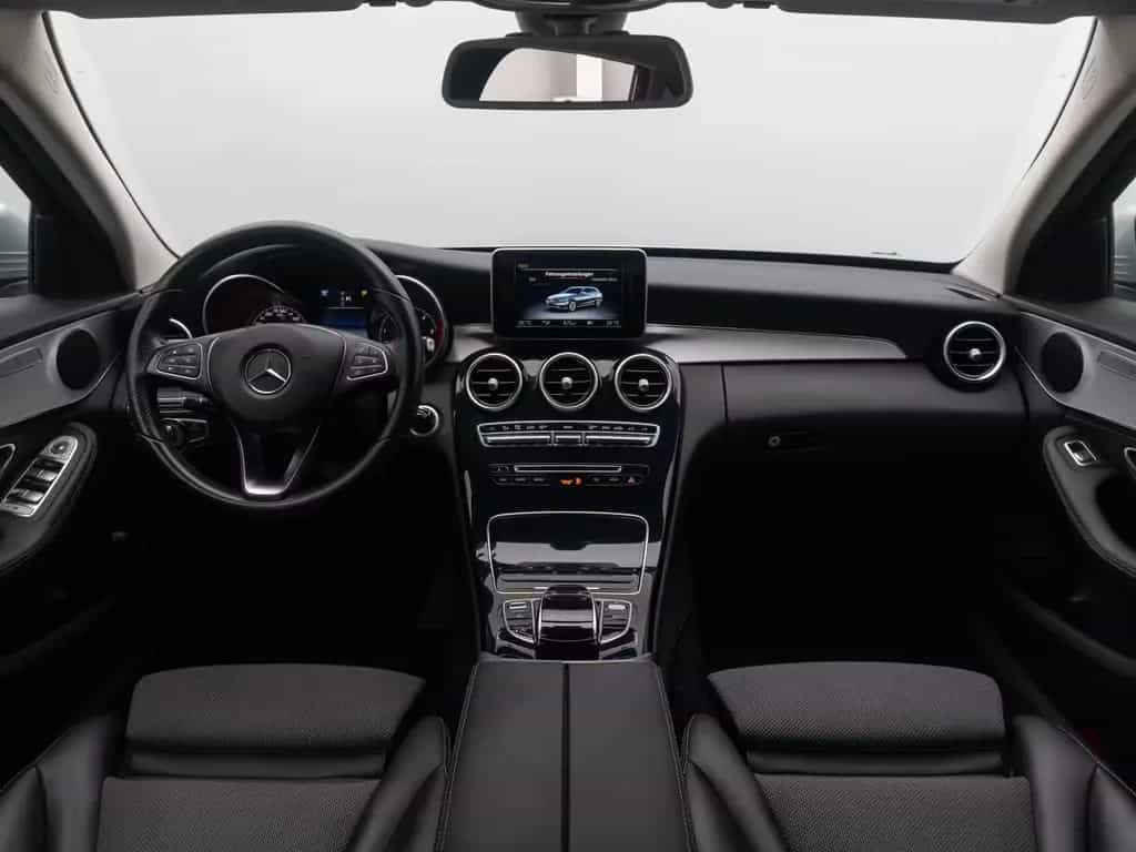 Mercedes-Benz C 250 BlueTec PDC AHK Tempomat HiFi LED Businnes 08/2015-photo-36