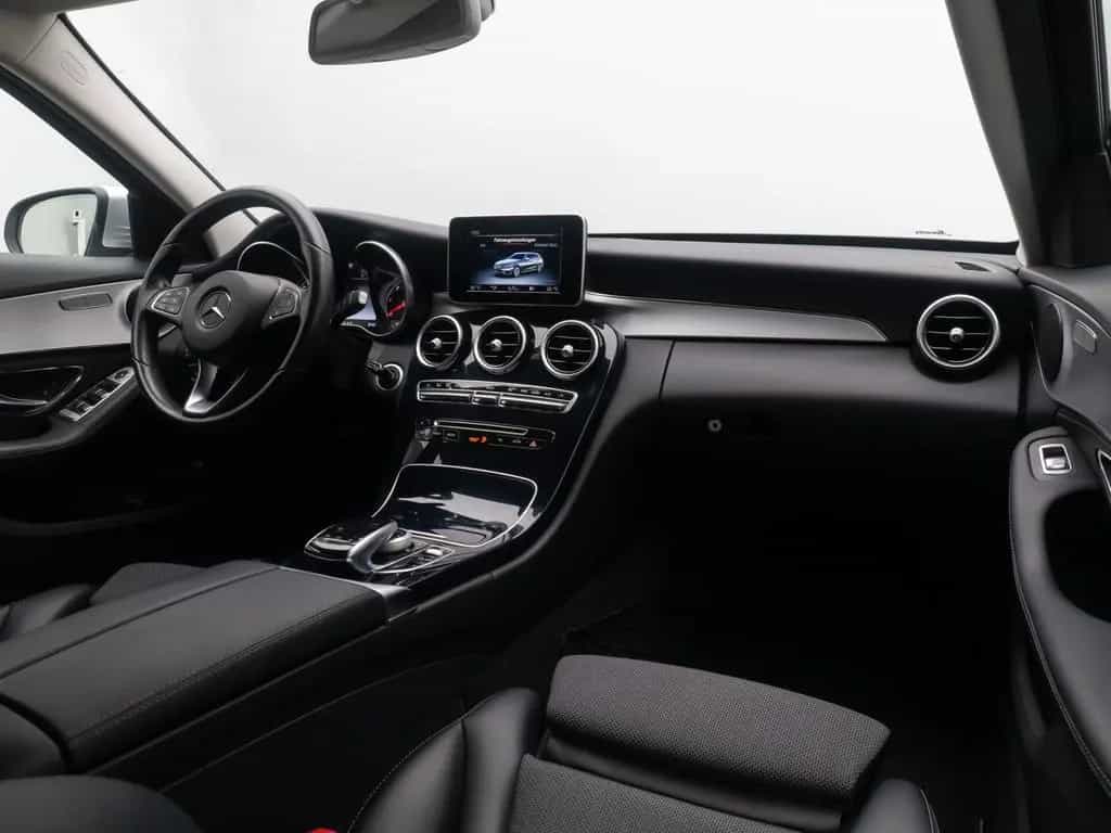 Mercedes-Benz C 250 BlueTec PDC AHK Tempomat HiFi LED Businnes 08/2015-photo-37