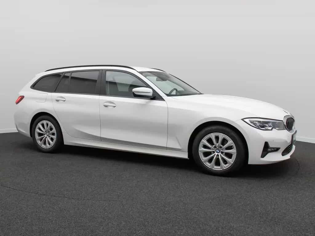BMW 320 d HUD DAB Laser PDC DrivAssist Komfort Alarm 07/2021-photo-3